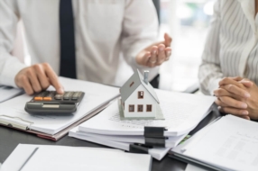 Une agence immobilière à Lyon peut-elle me guider vers les meilleurs quartiers pour une famille avec enfants ?