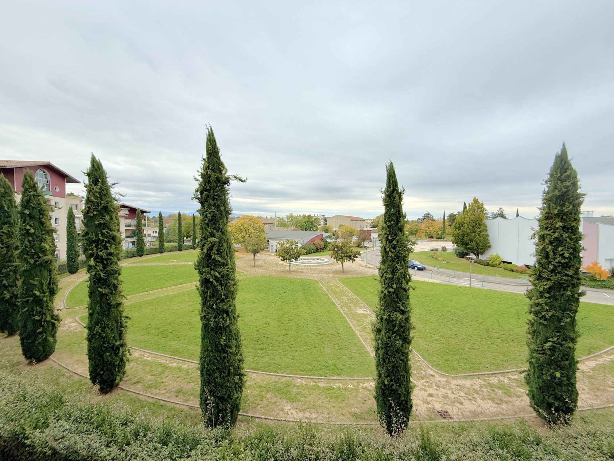 Appartement – 3 Pièces – 76 m² – GUILHERAND GRANGES 